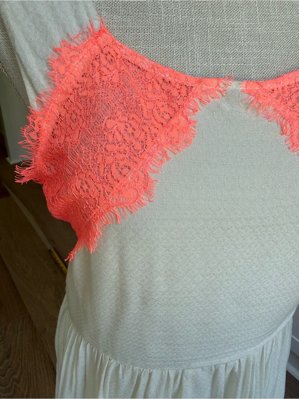 Women’s Free People Cream & Neon Coral Lace Trim Babydoll Dress Size 4 - Picture 3 of 8